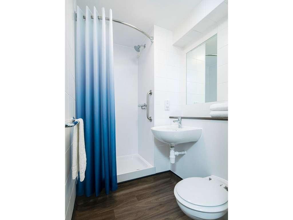 Travelodge Bath Central Cameră foto