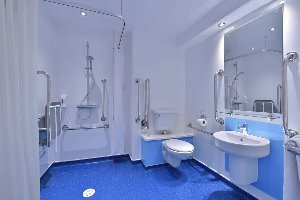 Travelodge Bath Central Cameră foto